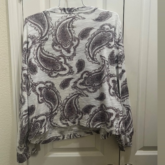 CHASER comfy top size Large Pattered Brown White design - Picture 5 of 5